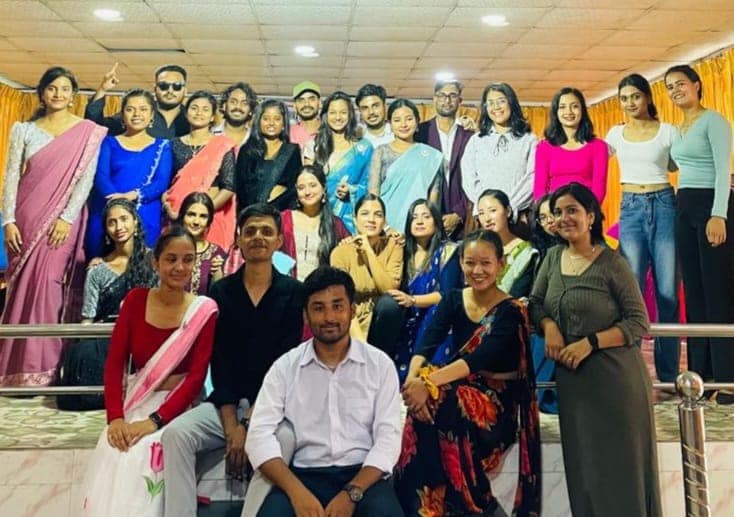 Gimplse of the welcome Program of 5th Batch💚